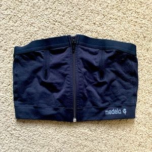 Medela pumping bra - size M
